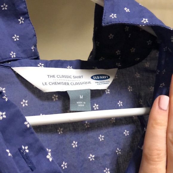 Blue button up shirt with white star design - Picture 3 of 4